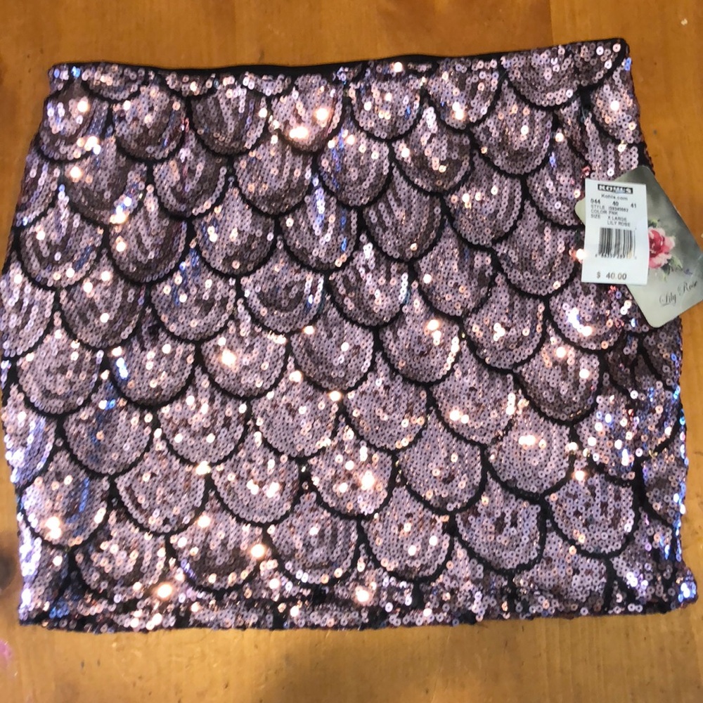 Mini skirt 🌙2 for $20🌙